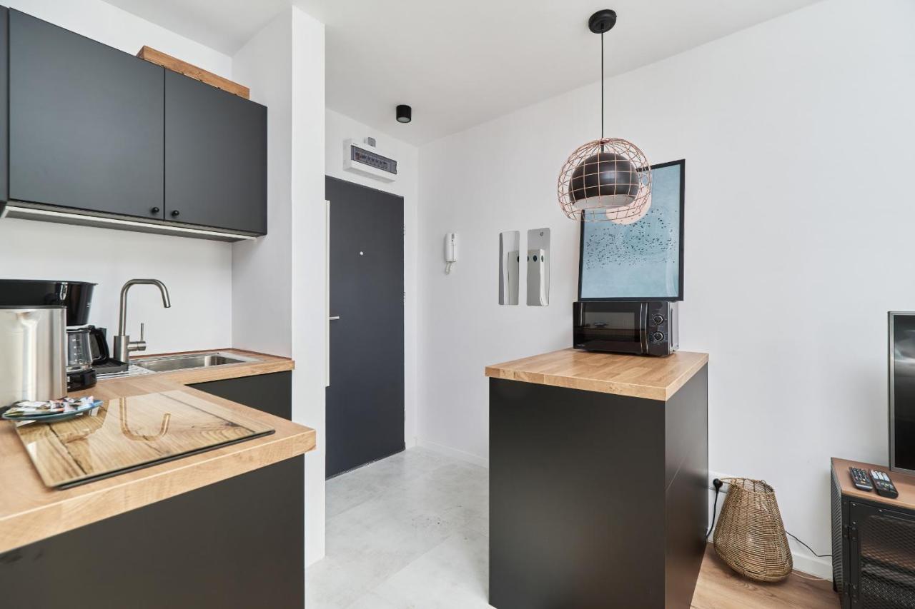 Studio Wroclaw Krawiecka By Renters Exterior photo